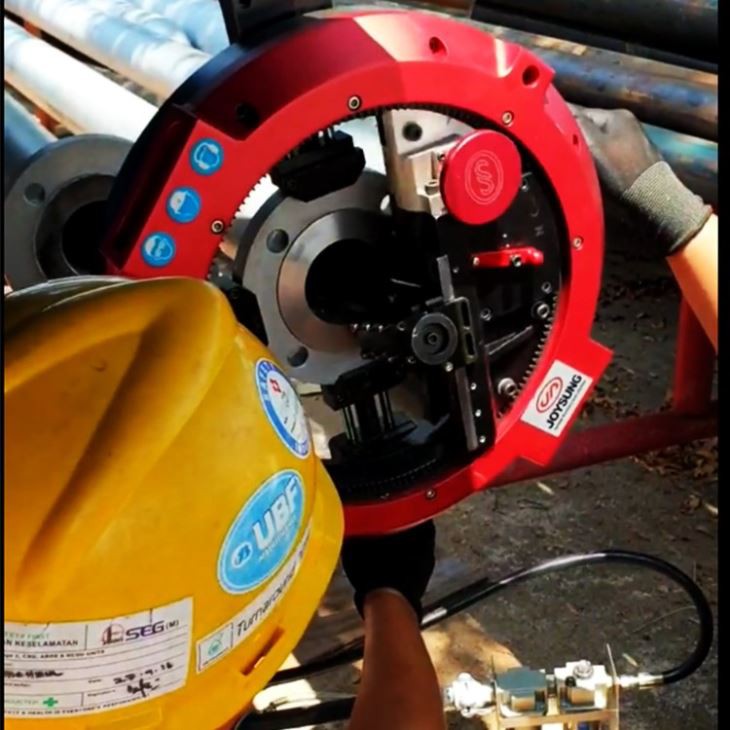External Clamping Flange FAcer Machine